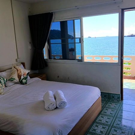 Water'S Edge Resort , Panwa-stranden Eksteriør billede