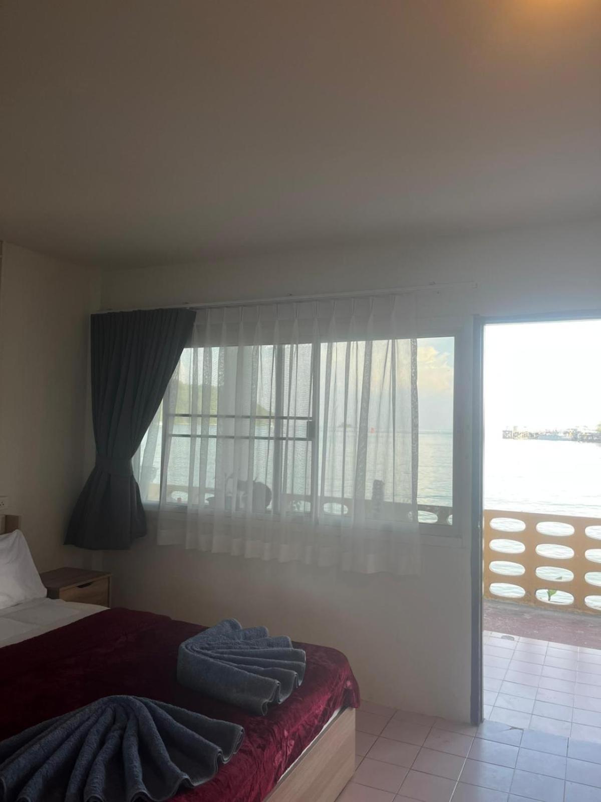 Water'S Edge Resort , Panwa-stranden Eksteriør billede